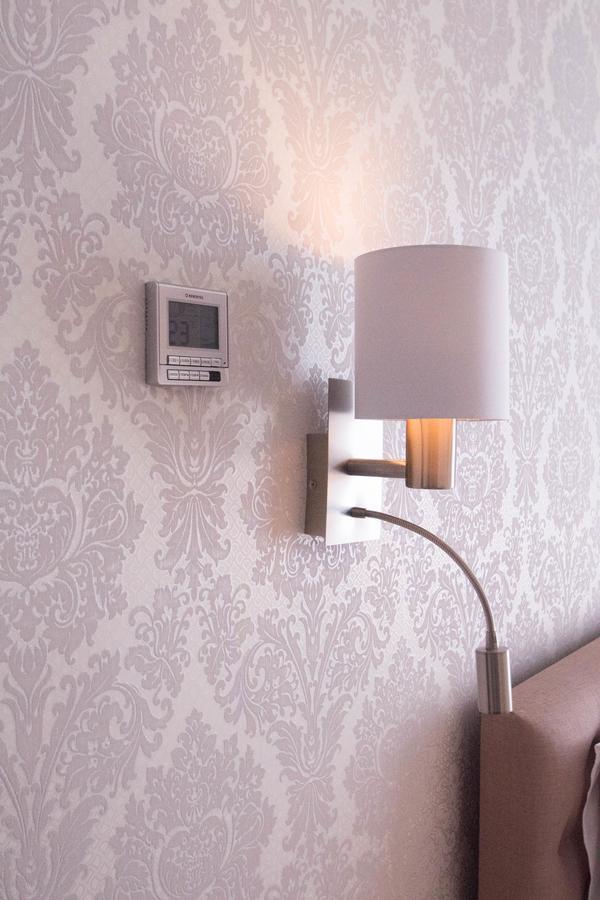 Hotel Cheluskintsev Gagra Esterno foto
